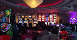 Över 225 spelautomater på casino de JOA de Montrond
